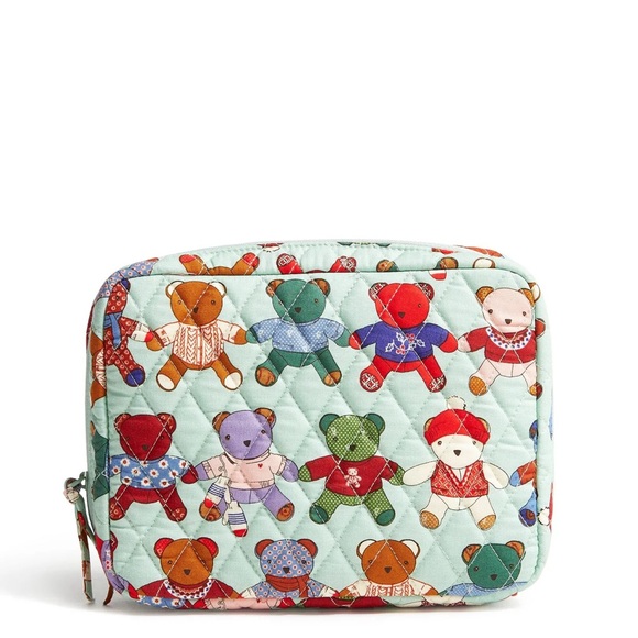 Vera Bradley Handbags - Vera Bradley Outlet Cord Organizer in Cotton. NWT “Toasty Teddies”